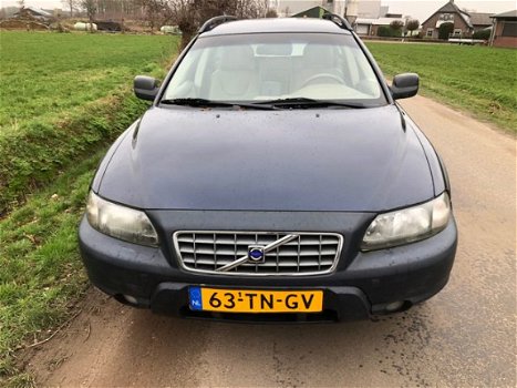 Volvo V70 Cross Country - 2.4 T Comfort Line 7 zits(extra achterbankje), Youngtimer - 1