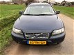 Volvo V70 Cross Country - 2.4 T Comfort Line 7 zits(extra achterbankje), Youngtimer - 1 - Thumbnail