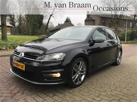 Volkswagen Golf - 1.4 TSI R-line Lounge 5-Drs 125Pk Xenon/Navigatie/Pdc - 1