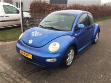 Volkswagen New Beetle - 2.0 Highline