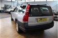 Volvo V70 Cross Country - 2.4 T Comfort Line Youngtimer - €8.050, - Excl BTW - 1 - Thumbnail