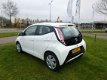 Toyota Aygo - 1.0 VVT-I X-PLAY - 1 - Thumbnail