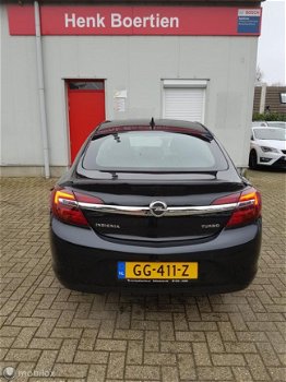 Opel Insignia Country Tourer - 1.6 T 2x4 - 1