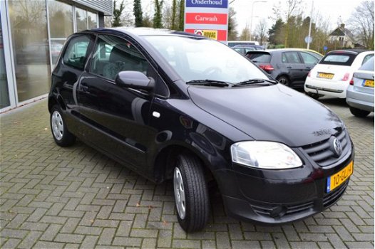 Volkswagen Fox - 1.2 Trendline / AIRCO / TREKHAAK / NIEUWE APK BIJ AFL - 1