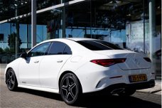 Mercedes-Benz CLA-Klasse - 180 Automaat | AMG-Line | Navigatie | Stoelverwarming |