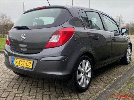 Opel Corsa - 1.2 Cosmo - 1