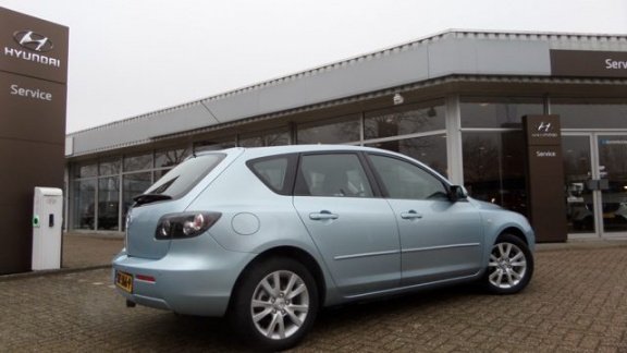 Mazda 3 - 3 1.6 S-VT Sense Exec - 1