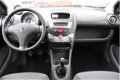 Peugeot 107 - 1.0-12V XS | AIRCO | 5 DEURS | ELEK PAKKET | 2008 - 1 - Thumbnail