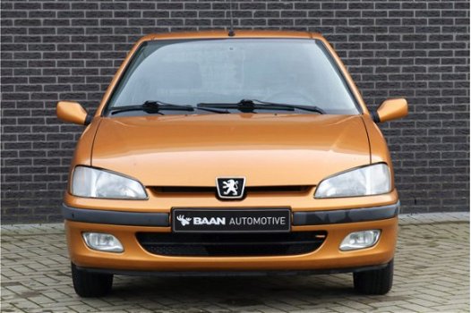 Peugeot 106 - 1.1 Accent Select | Elek. ramen voor | Stuurbekr. | lichte deuk | - 1