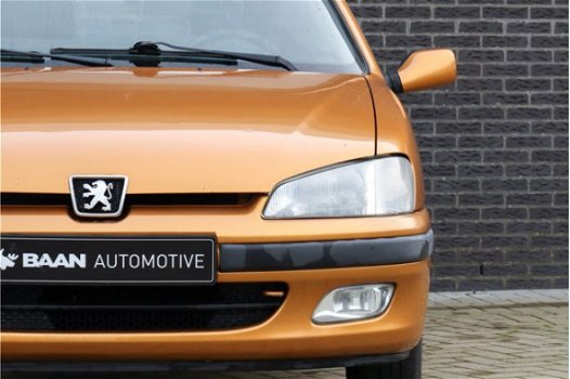Peugeot 106 - 1.1 Accent Select | Elek. ramen voor | Stuurbekr. | lichte deuk | - 1