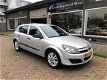 Opel Astra - 1.6 Essentia Nw Model 5Drs Airco Cruise Trekhaak Nap - 1 - Thumbnail