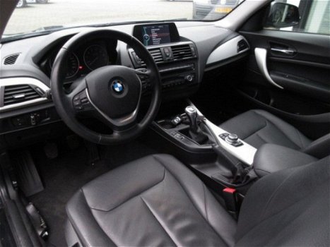 BMW 1-serie - 116i 136pk Executive, Leer, Xenon, Clima, Navi, Cruise, Stoelverw, Trek - 1