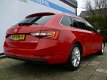 Skoda Superb Combi - 1.4 TSI ACT 150 pk Style Business Automaat Stoelverwarming, Dodehoek Detector, - 1 - Thumbnail