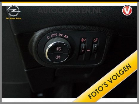 Opel Zafira Tourer - 1.6CDTI Navi Trekh. Pdc Tel. Usb Ecc Cruise 17''LM Business+ - 1