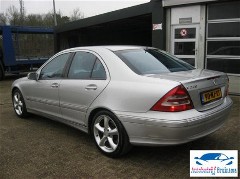 Mercedes-Benz C-klasse - C 220 CDI Avantgarde - 1