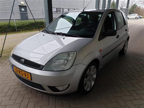 Ford Fiesta - 1.3 Futura - 1