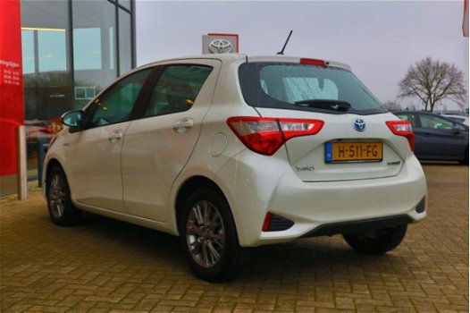 Toyota Yaris - 1.5 Hybrid Design | Rijklaar incl. 24 mnd garantie | - 1