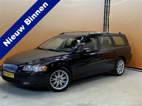 Volvo V70 - 2.0T Edition Sport aut leer 180 pk - 1