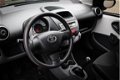 Toyota Aygo - 5 drs - 1 - Thumbnail