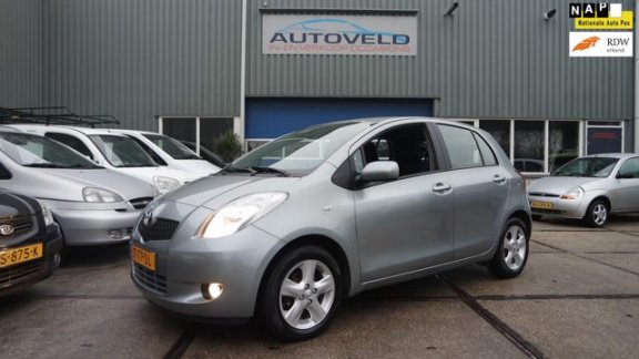 Toyota Yaris - 1.3 VVTi Luna MMT AUTOMAAT AIRCO GOED ONDERHOUDEN - 1