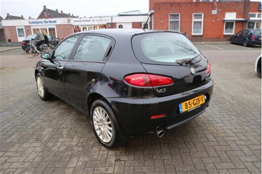 Alfa Romeo 147 - 2.0 T.SPARK 5DR - 1