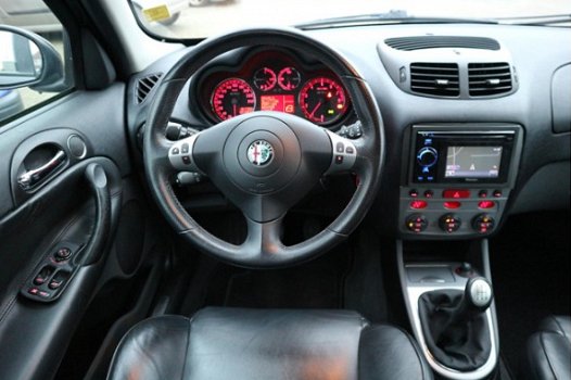 Alfa Romeo 147 - 2.0 T.SPARK 5DR - 1