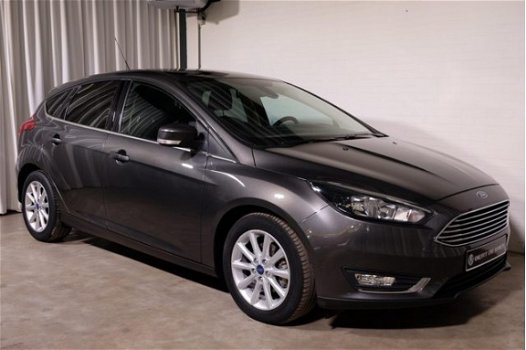 Ford Focus - 1.0 Titanium Edition - 1