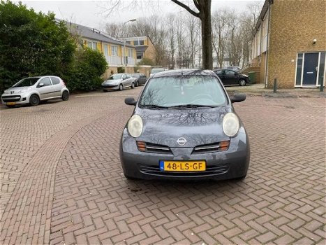 Nissan Micra - 1.2 Visia AUTOMAAT / 64.000 NAP / Tweede eigenaar / 5 deurs - 1