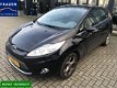 Ford Fiesta - 1.4 Titanium Rijklaar - 1 - Thumbnail