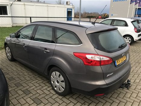 Ford Focus Wagon - 1.0 EcoBoost Trend Rijklaar / Bovag - 1