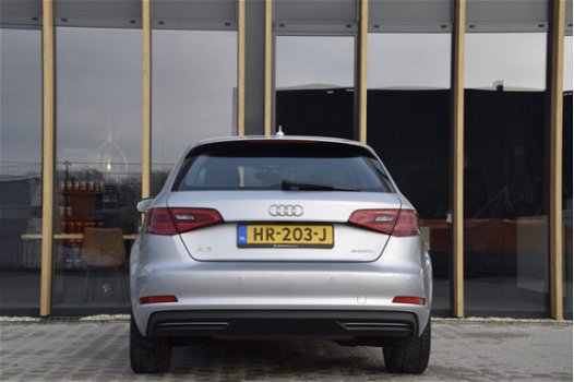 Audi A3 Sportback - 1.4 e-tron PHEV Pro Line plus Pano | S-line | Parkeersensoren achter | Navi excl - 1