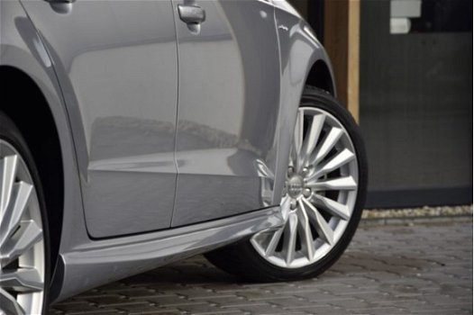 Audi A3 Sportback - 1.4 e-tron PHEV Pro Line plus Pano | S-line | Parkeersensoren achter | Navi excl - 1