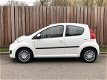 Peugeot 107 - 1.0-12V XS Automaat 5Drs Airco Cruise control Nieuwe APK+NAP! - 1 - Thumbnail