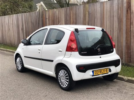 Peugeot 107 - 1.0-12V XS Automaat 5Drs Airco Cruise control Nieuwe APK+NAP! - 1