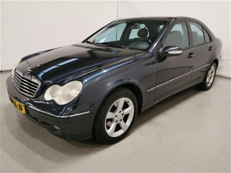 Mercedes-Benz C-klasse - 180 K. Avantgarde / Airco / Leder - 1