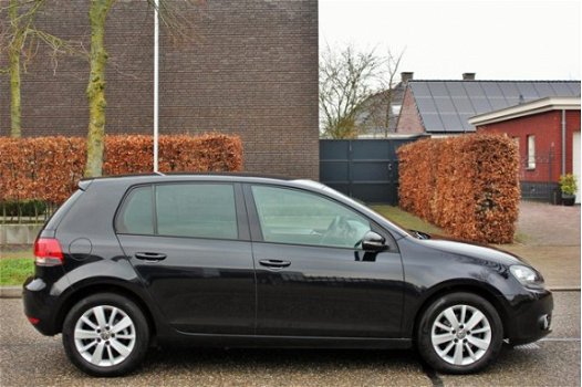 Volkswagen Golf - 1.2 TSI Tour II AIRCO, NAVI, CRUISE, NAP, ZEER NETTE GOED ONDERHOUDEN AUTO - 1