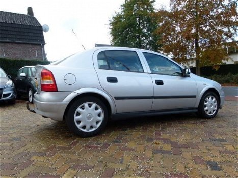Opel Astra - 2.0 Di GL NIEUWE APK - 1
