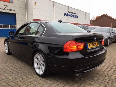 BMW 3-serie - 318i /LEDER/Navi/Face-lift/Business-line - 1