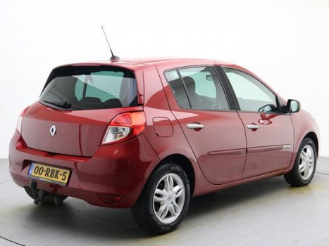 Renault Clio - 1.5 dCi Parisienne - 1