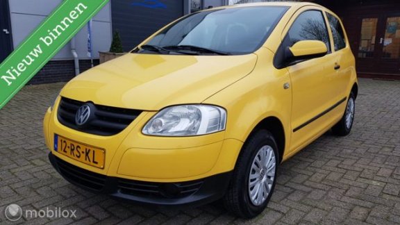 Volkswagen Fox - 1.4 Trendline # Stuurbekr. / Nwe Koppeling / Nwe distri / Nette goed rijdende auto - 1