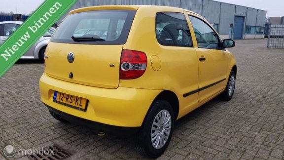 Volkswagen Fox - 1.4 Trendline # Stuurbekr. / Nwe Koppeling / Nwe distri / Nette goed rijdende auto - 1