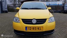 Volkswagen Fox - 1.4 Trendline # Stuurbekr. / Nwe Koppeling / Nwe distri / Nette goed rijdende auto