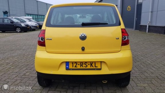 Volkswagen Fox - 1.4 Trendline # Stuurbekr. / Nwe Koppeling / Nwe distri / Nette goed rijdende auto - 1