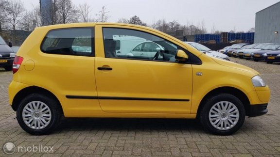 Volkswagen Fox - 1.4 Trendline # Stuurbekr. / Nwe Koppeling / Nwe distri / Nette goed rijdende auto - 1