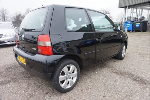 Volkswagen Lupo - 1.4 Comfortline , APK 17-07-2020, LEUKE ZWARTE LUPO, ZUINIG EN DEGELIJK, STUURBEKR - 1