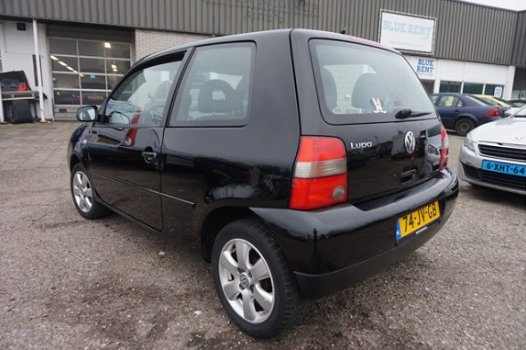 Volkswagen Lupo - 1.4 Comfortline , APK 17-07-2020, LEUKE ZWARTE LUPO, ZUINIG EN DEGELIJK, STUURBEKR - 1