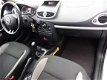 Renault Clio - 1.5 dCi Parisienne diesel, bj.2011, wit, 5 deurs, airco, 1e eigenaar, APK tot 06/2020 - 1 - Thumbnail