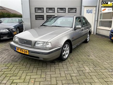 Volvo 440 - 2.0i GLT - 1