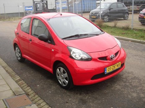 Toyota Aygo - 1.0-12V - Nette auto MET NIEUWE APK - 1