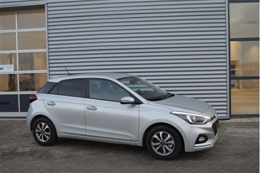 Hyundai i20 - 1.0 T 100PK Aut Comfort Navi Style pack - 1